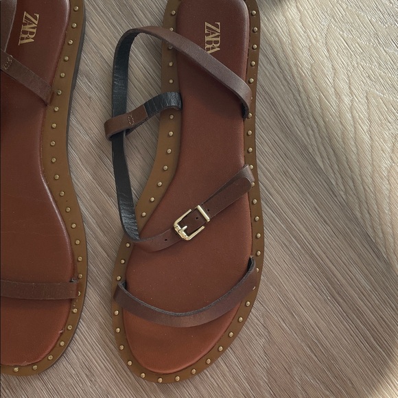 Zara Brown Studded Flat Sandals - Picture 3 of 5